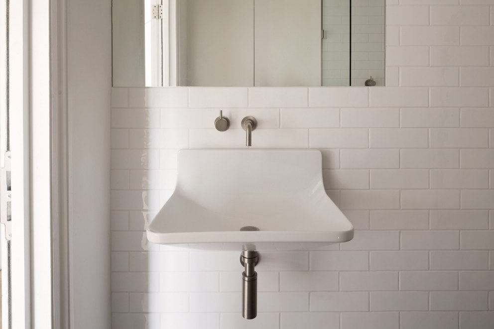 PRIVATE RESIDENCE  - HIGHBURY | Shower room details | Interior Designers